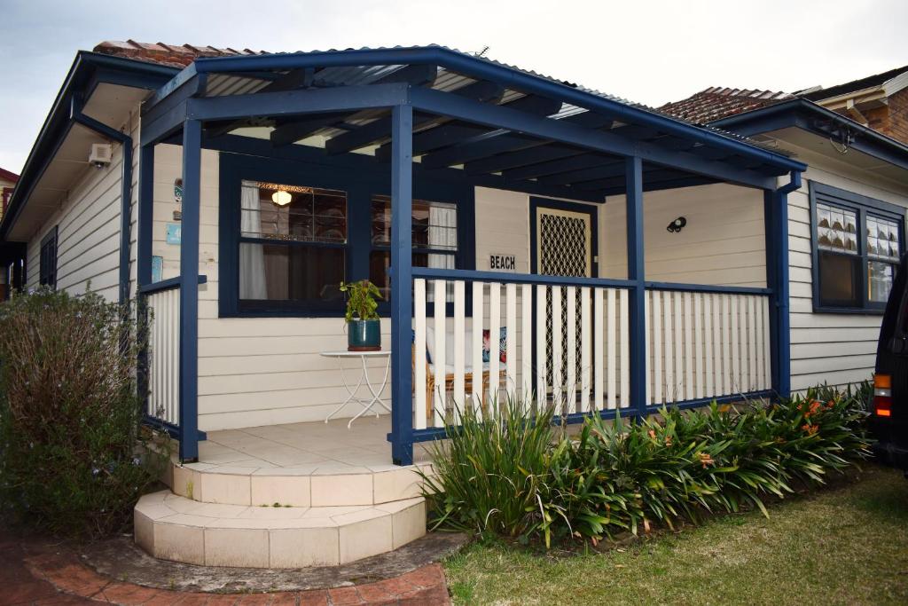 Wollongong Beach House Living - Wollongong