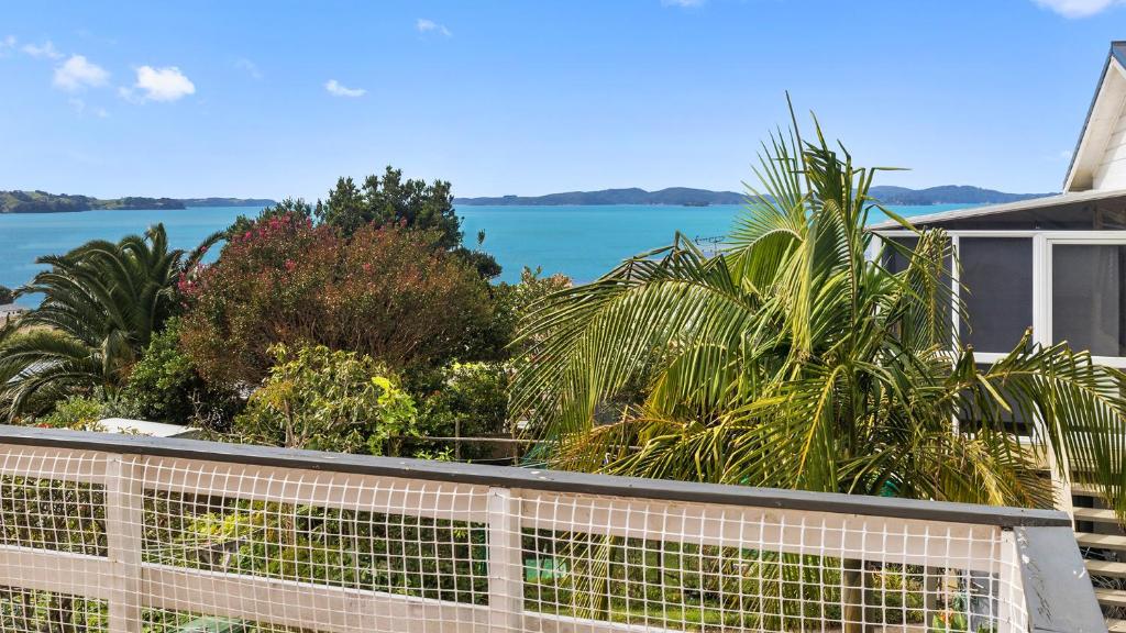 Crystal Clear - Snells Beach Holiday Home - Snells Beach