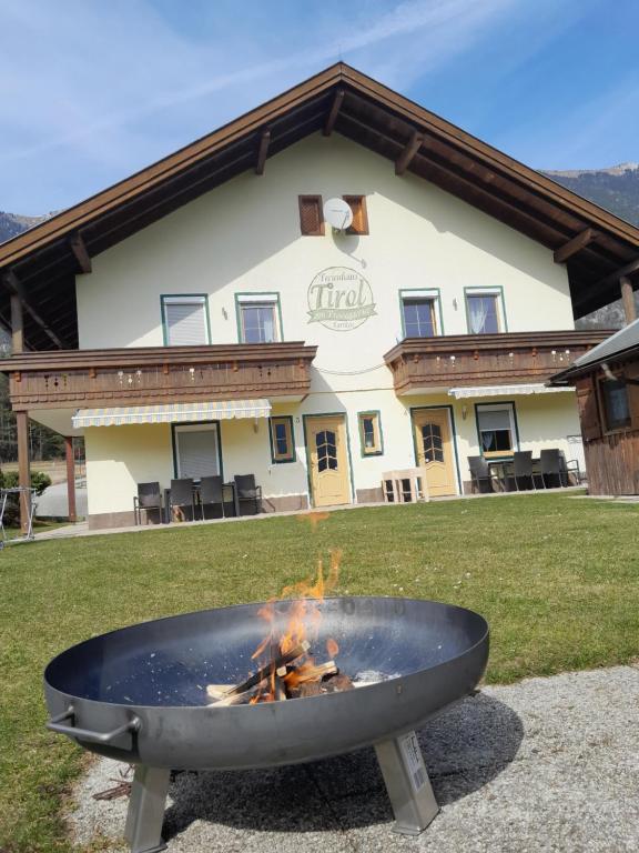 Landhaus Tirol - Carinzia
