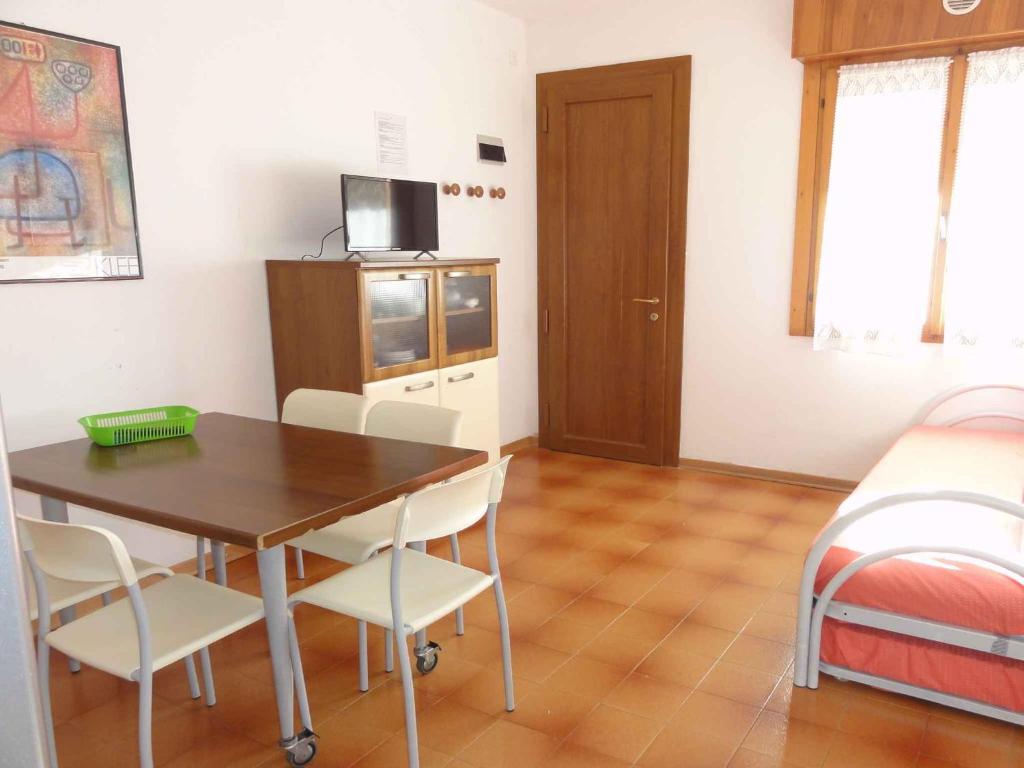 Apartment In Bibione 36267 - Bibione Pineda
