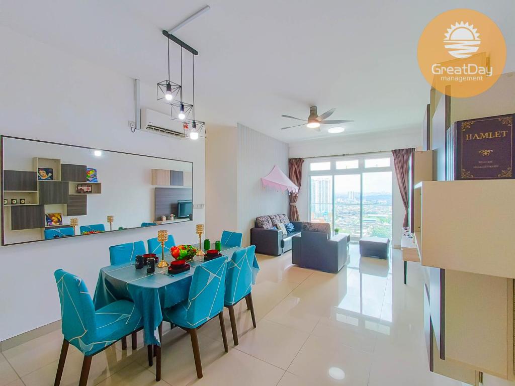 Twin Galaxy 2BR by GreatDay - Woodlands