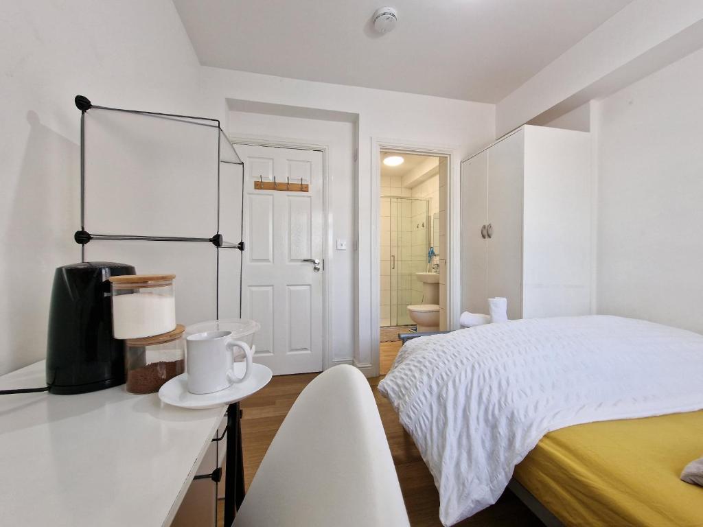 Nice Double En-suite Bedroom Sg1 - Kenilworth