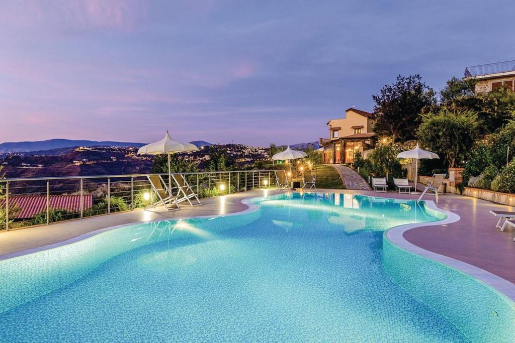 Beautiful Cozy Apt Terrace Shared Pool - Happy Rentals - San Mauro Cilento