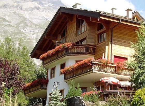 Haus Adora - Leukerbad, Switzerland