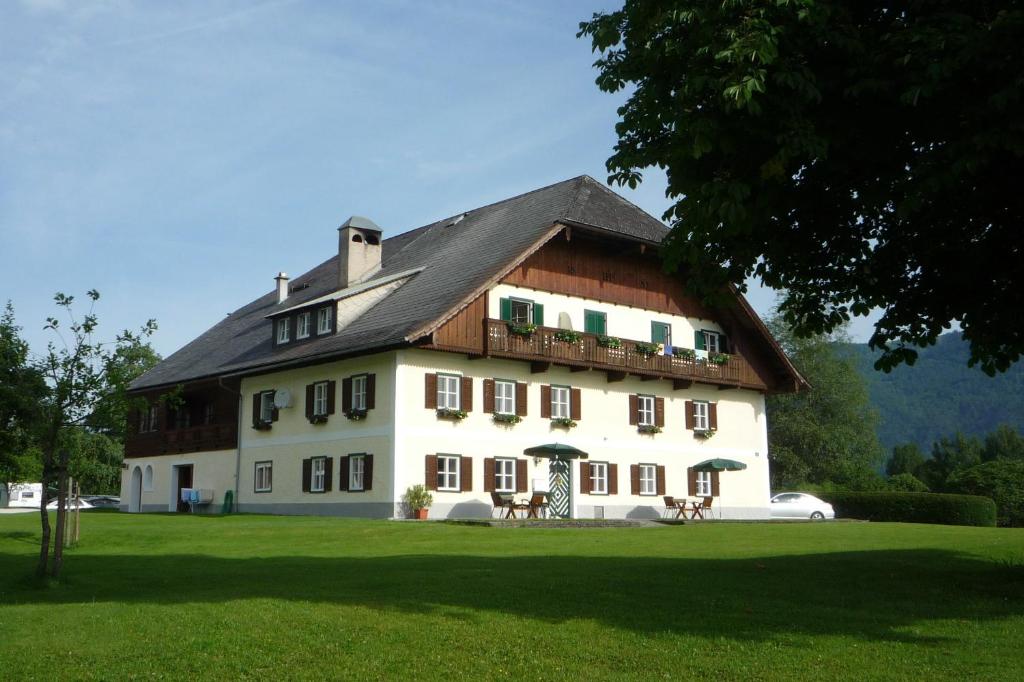 Haus Schoenblick Pension - Strobl