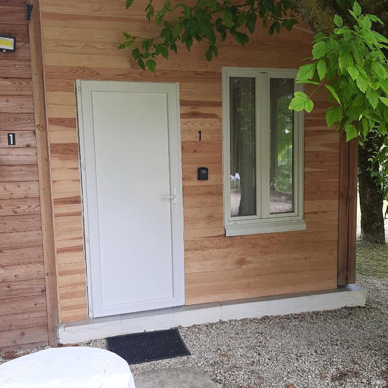 Holiday Chalet 1 Set In Beautiful Country Side - Loire