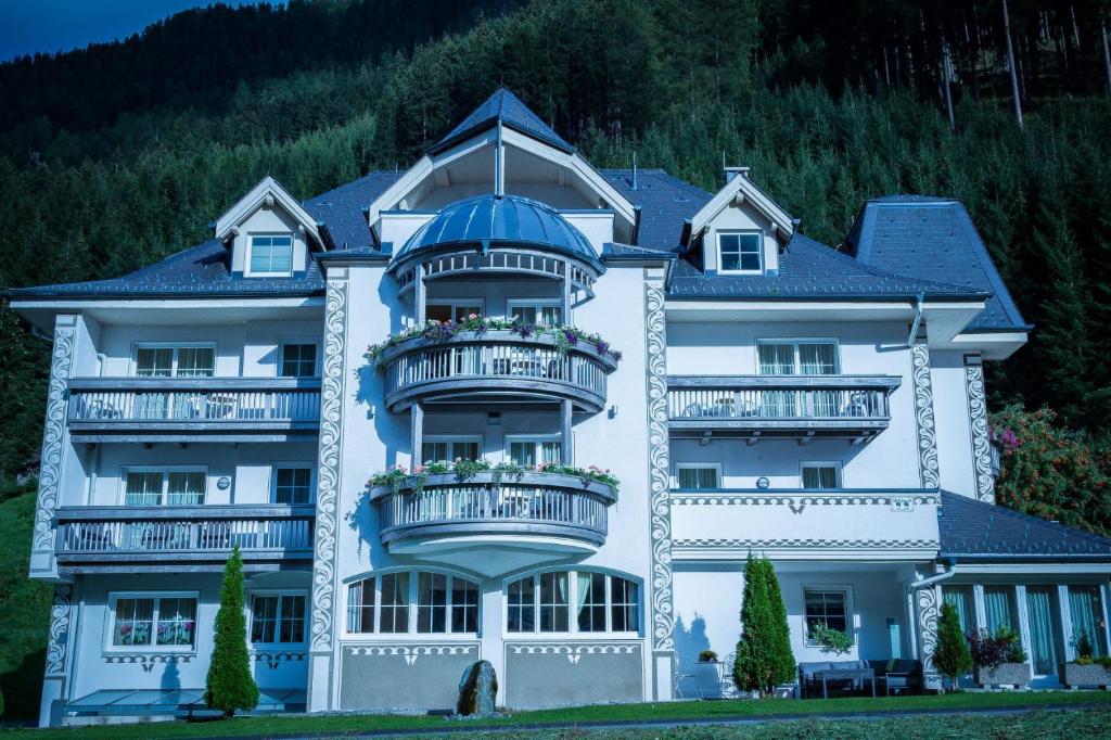 Hotel Garni Martina - Sankt Anton am Arlberg