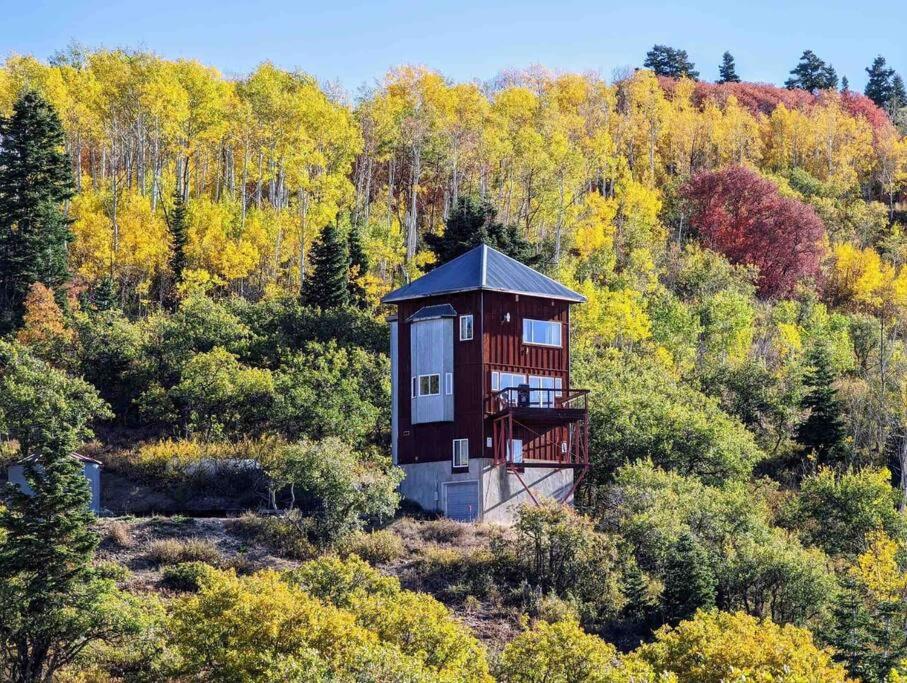 Towerhouse - Modern Cabin @ 8,000ft - Utah