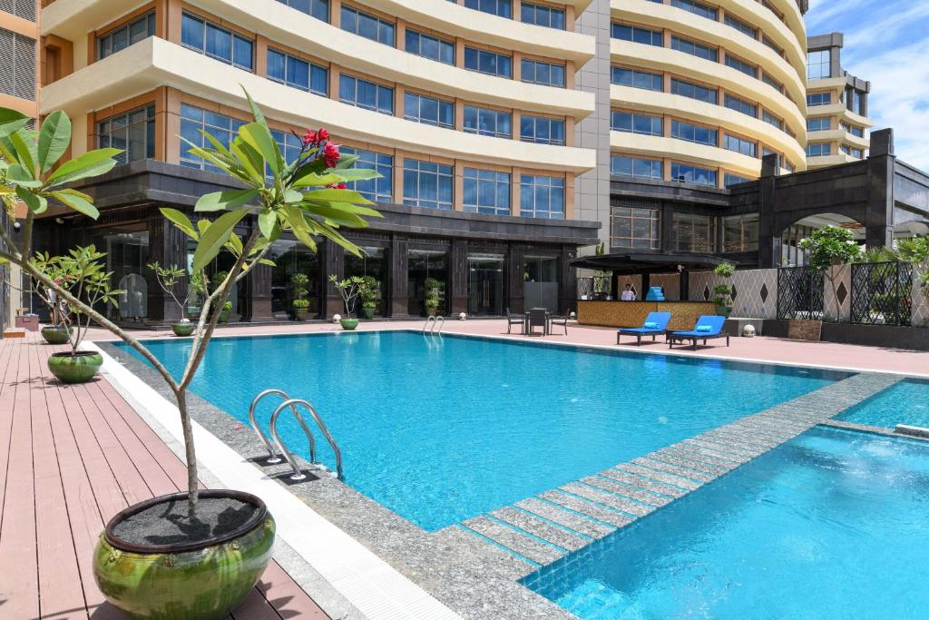 Golden Empire Luxury Hotel - Rangun