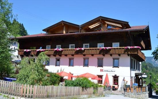 Traditionsgasthof Weißbacher - Auffach