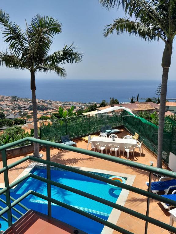 Eden Villa - Pool, Barbecue, Spectacular Views, 4 Bedrooms - Perfect For Up To 12 Guests ! - Funchal