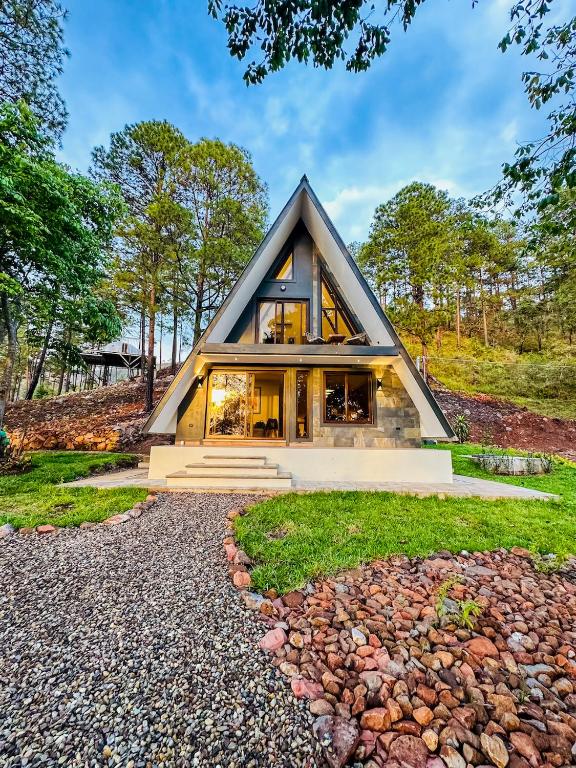 Tiny Pines A-frame Cabin, Domes And Luxury Glamping Site - Honduras