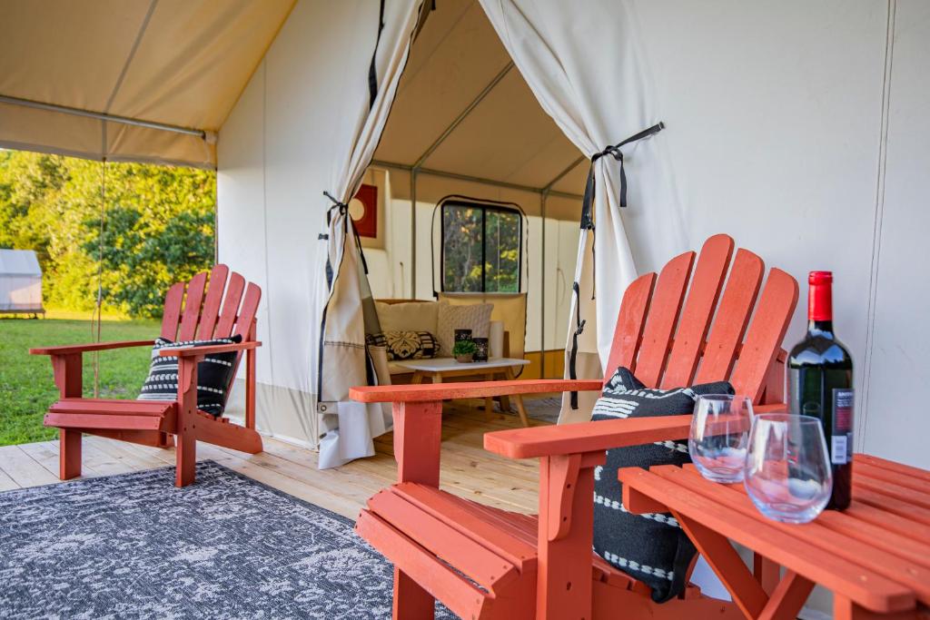 Heated Glamping Tent - Table Rock Lake
