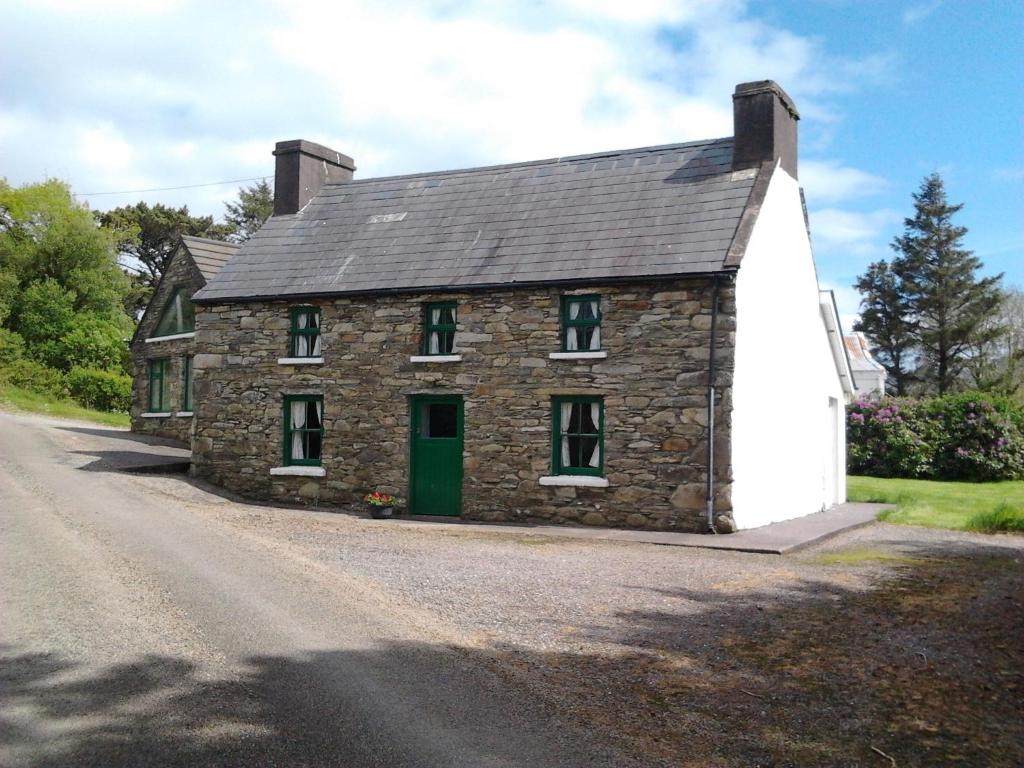Westland Traditional Cottage Dated 1700's - County Kerry