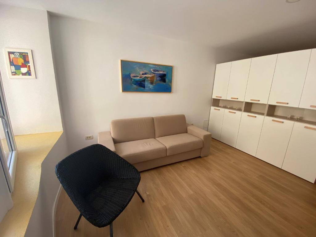 Apartments Tito & Robin - Ankaran