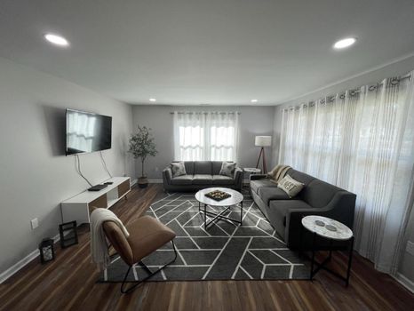 Find cheap vacation rentals in Pendleton, IN cozycozy