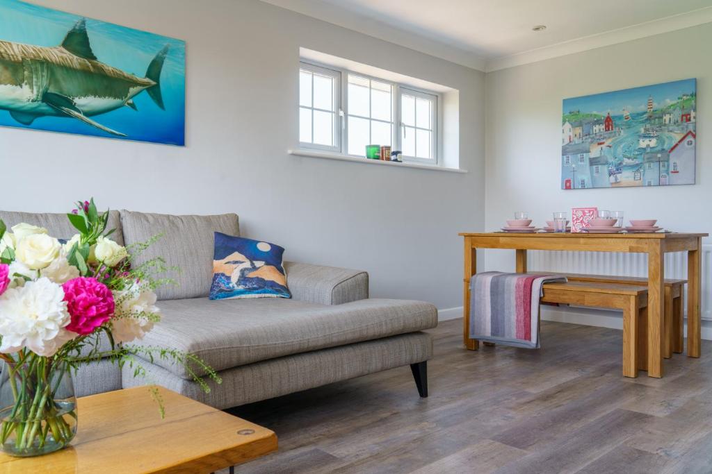 Modern Bright Maisonette Close To The New Forest - 靈伍德