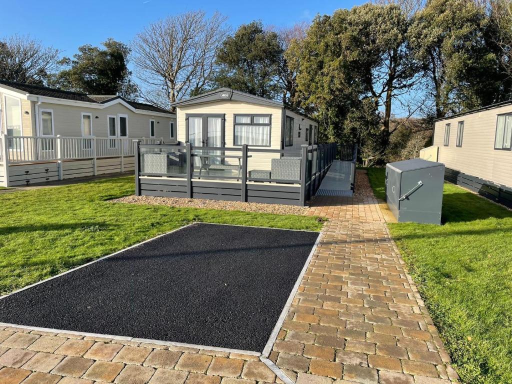 Emma's Pad At Hoburne Naish - New Forest - Wheel Chair Accessible With Wetroom And Ramp - Hampshire