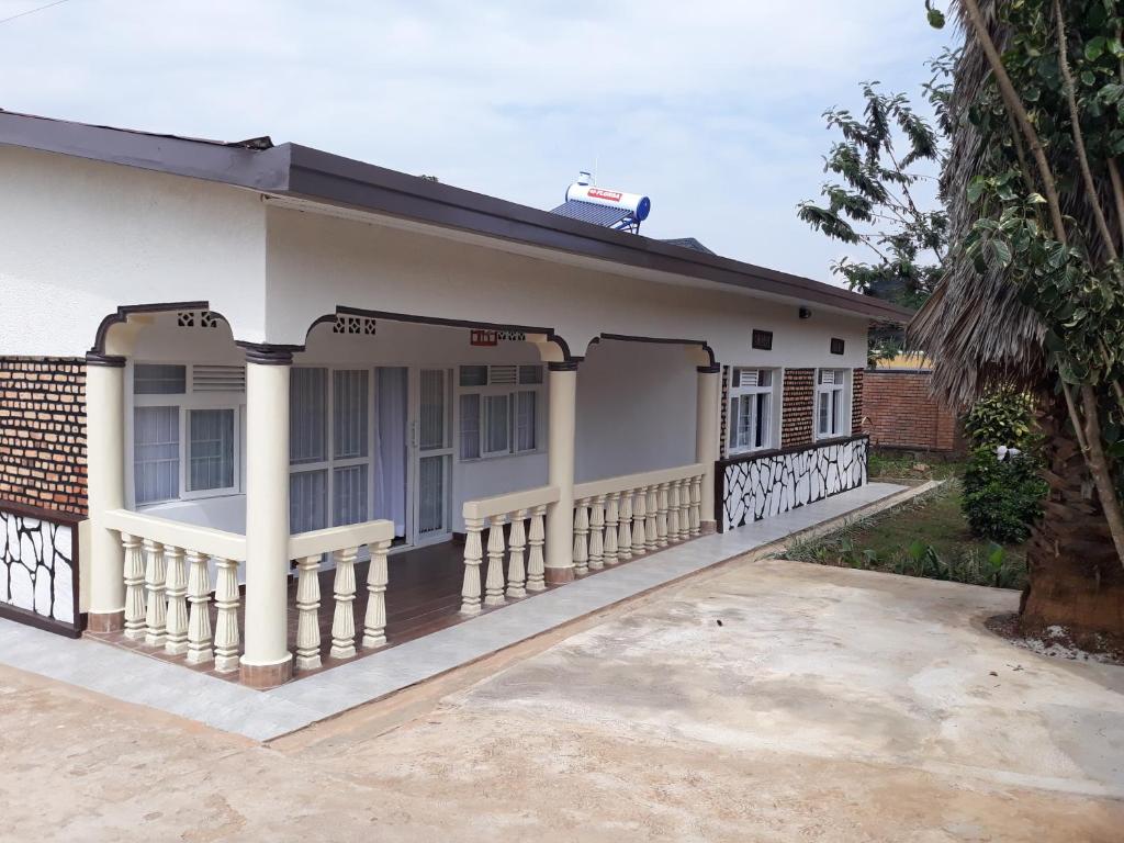Bizi Homes - Entire House - ルワンダ