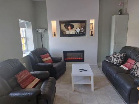 Fermoy Apartments and Condos For Rent cozycozy