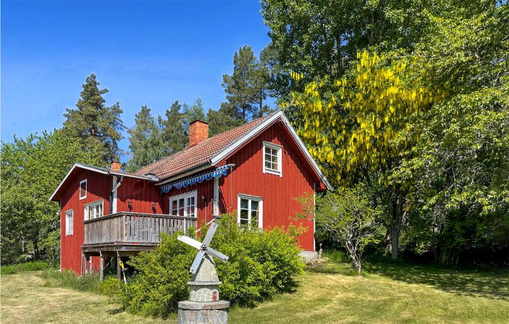 Awesome Home In Ydre With Wifi And 2 Bedrooms - Tranås