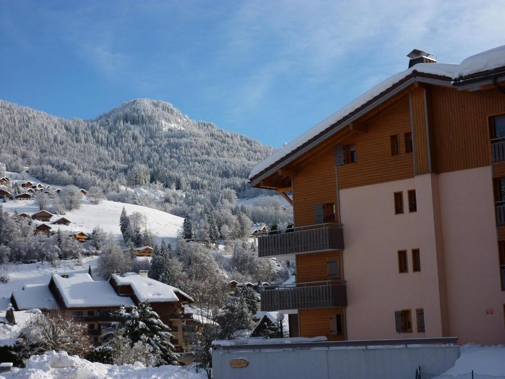 Appartement In De Haute Savoie (Saint Jean De Sixt) - Département Haute-Savoie