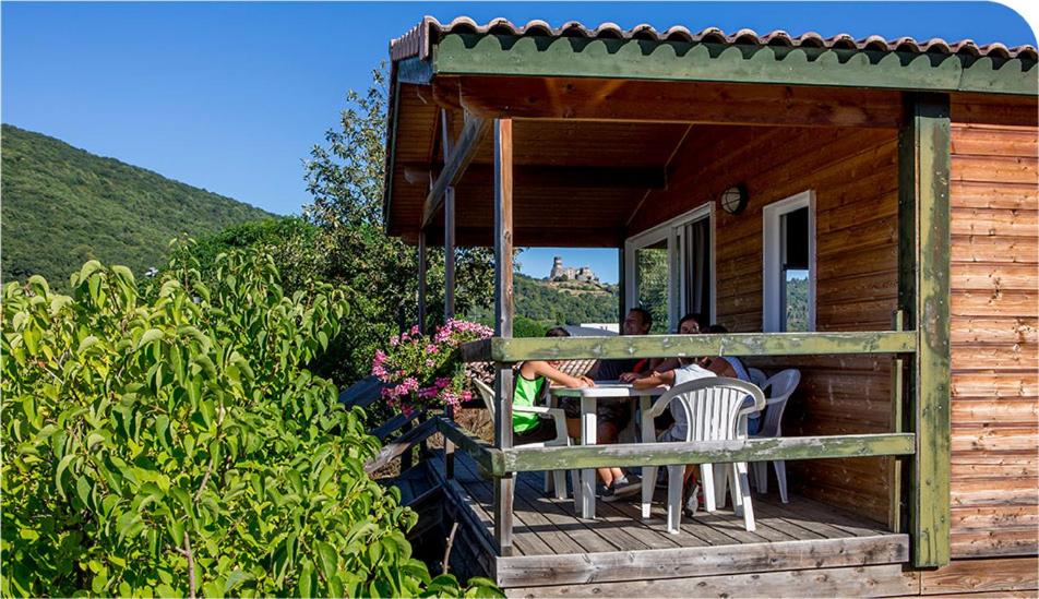 Camping Onlycamp Pierre & Sources - Puy-de-Dome