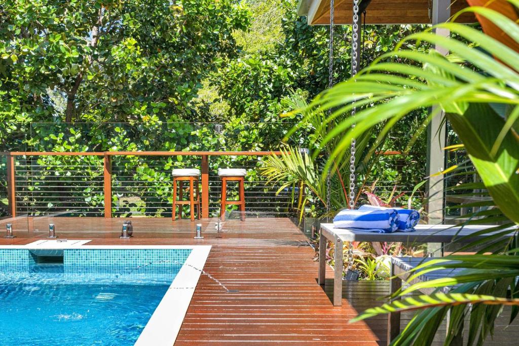 Belle Escapes Luxury Reef Villa Palm Cove - Kuranda