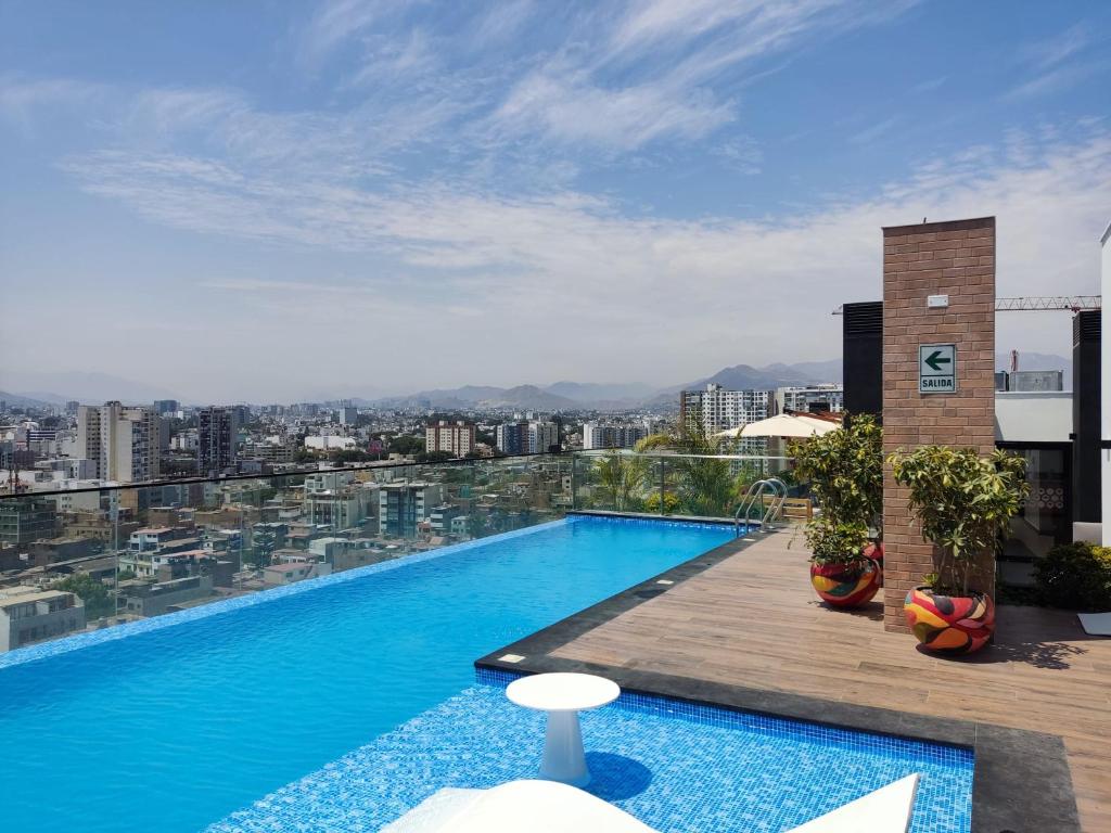 W* | Stylish Loft  With Balcony In Barranco - Lima