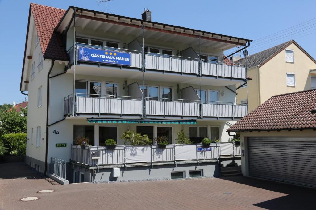 Gästehaus Mäder Am Hafen - 波登湖