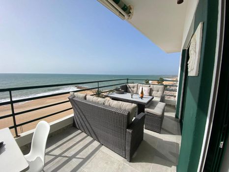 Top apartments in Almancil on