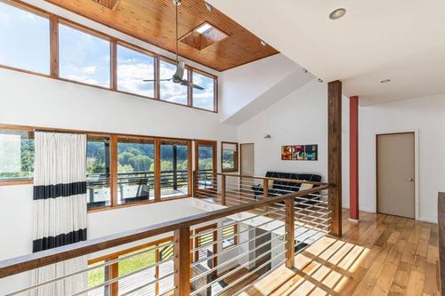 Bovina, NY Holiday Rentals & Airbnb cozycozy