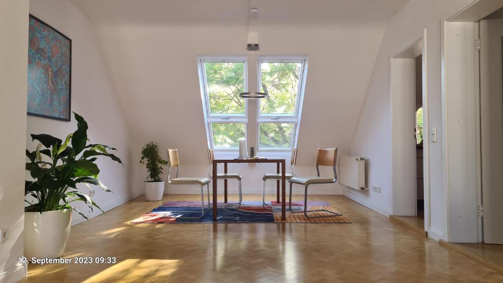 Modernes Apartment Mit 3 Zimmern - Rheinstetten
