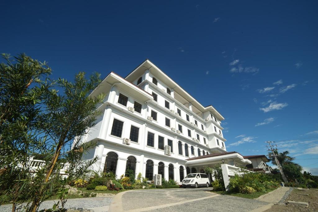 Isla De Oro Hotel - Mamburao
