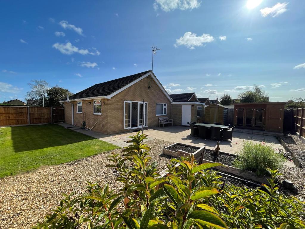 Lodge In The Heart Of Bourne - Bourne