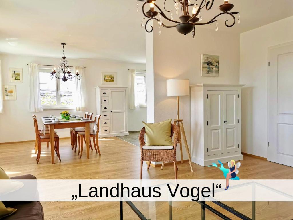 Landhaus Vogel - Helle Und Lichtdurchflutete Maisonette-ferienwohnung - Nonnenhorn