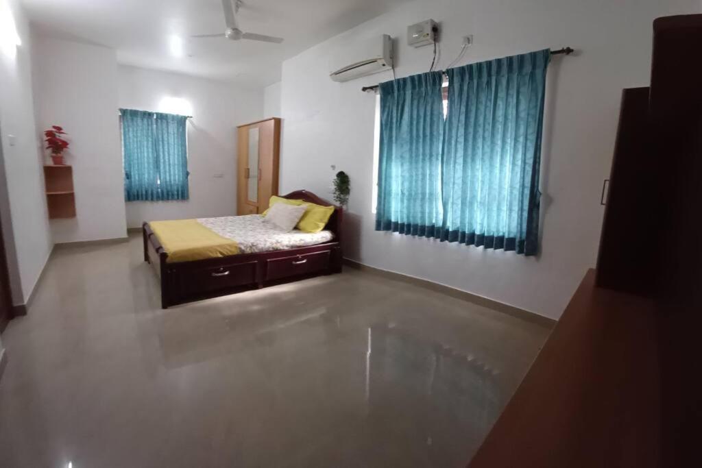 Shi's Alayam 3bhk Villa In Avinashi Road, Coimbatore Near Fun Mall - Coimbatore