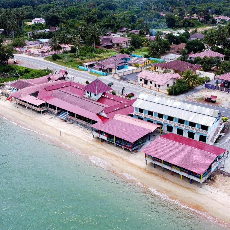 Dnelayan Beach Resort - Kuala Sungai Baru