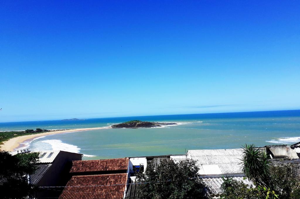 Casa Frente Praia Com Panorama Unico Fantástico - Guarapari