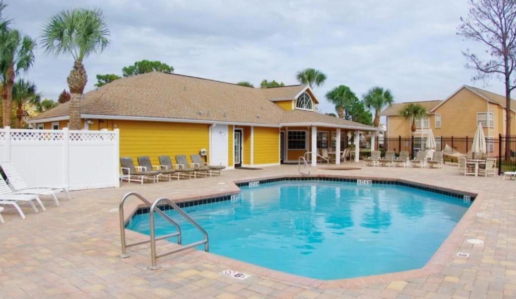 Sweet Retreat Condo Resort - Kissimmee, FL
