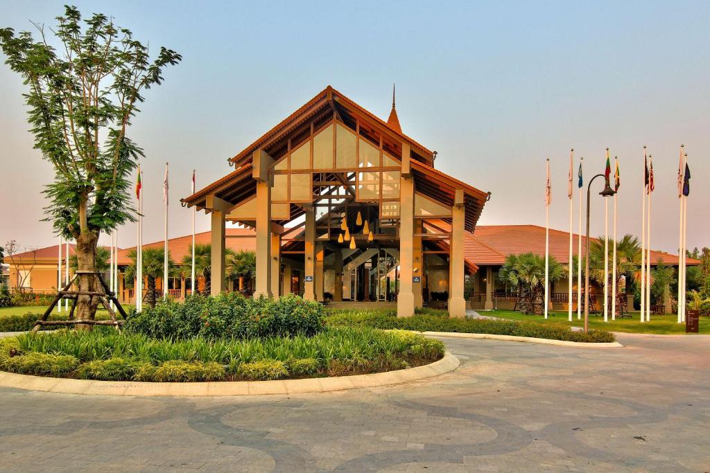 奈比多希爾頓酒店 - 緬甸