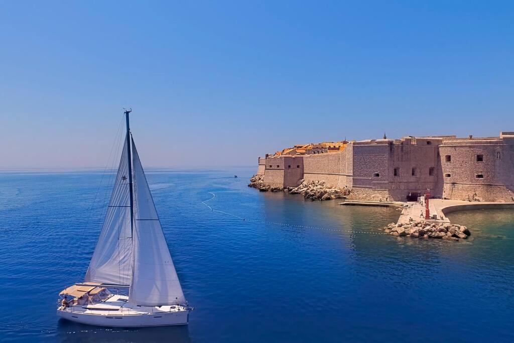 Dubrovnik Luxury Sailing - Dubrovnik (Ragusa)