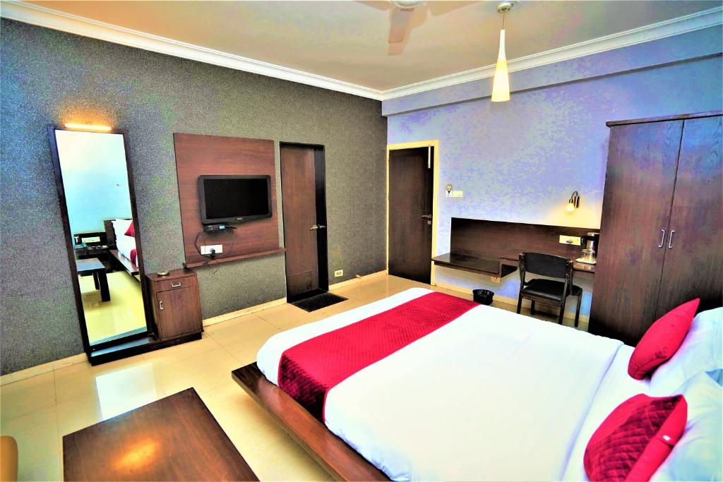 New Hotel Europa Inn - Rajkot