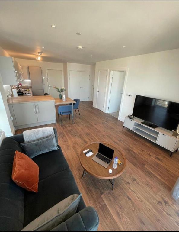 Modern New Airy 1 Bed Apartment London Cosy Stays - Abbey Wood - London