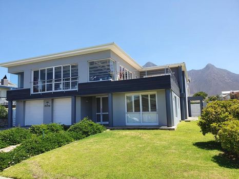 Kleinmond Lodges at the Best Price cozycozy