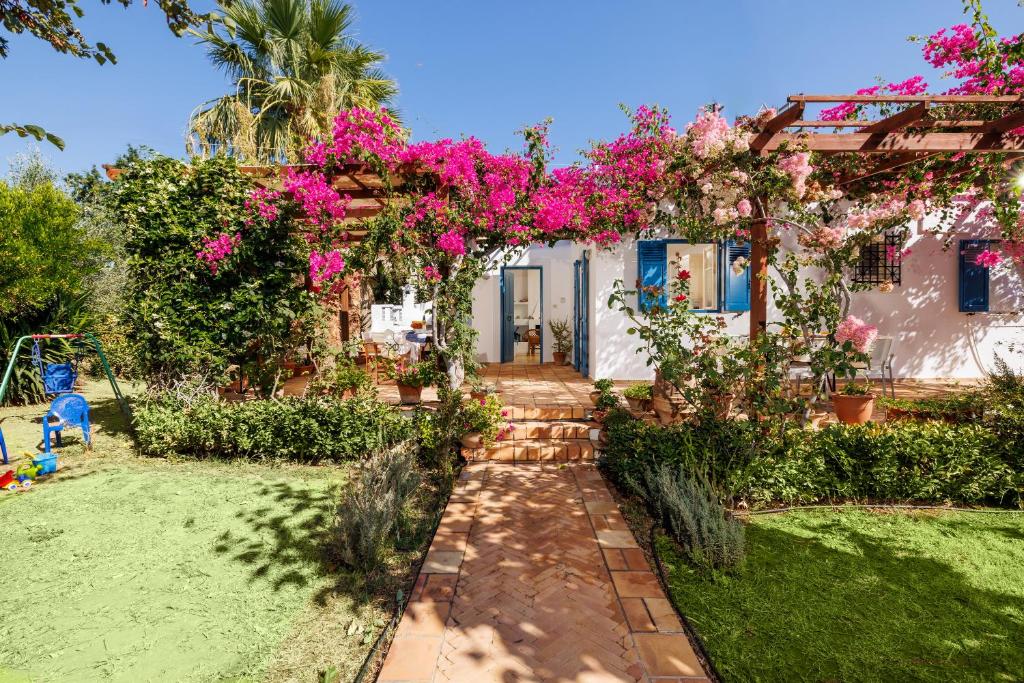 Villa In The Garden - Crète