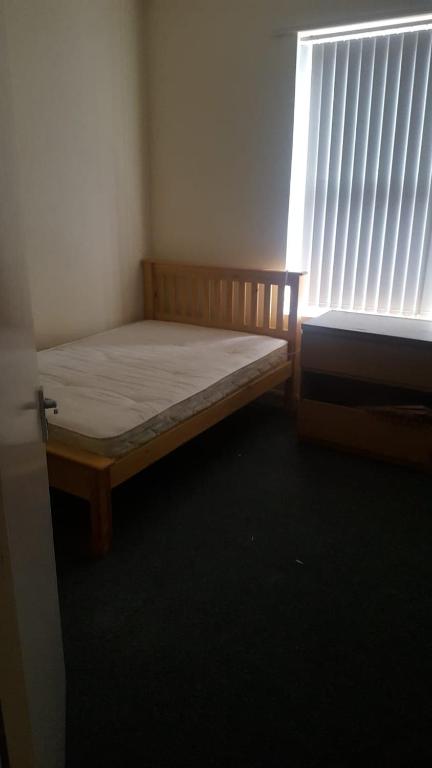 Notting Hill Room Available - Barnes