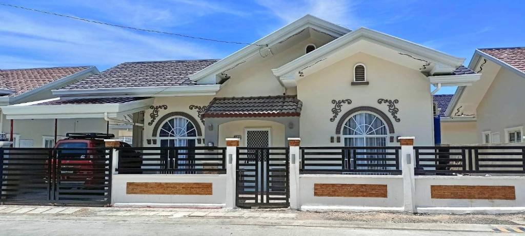 Bohol Transient House - Panglao
