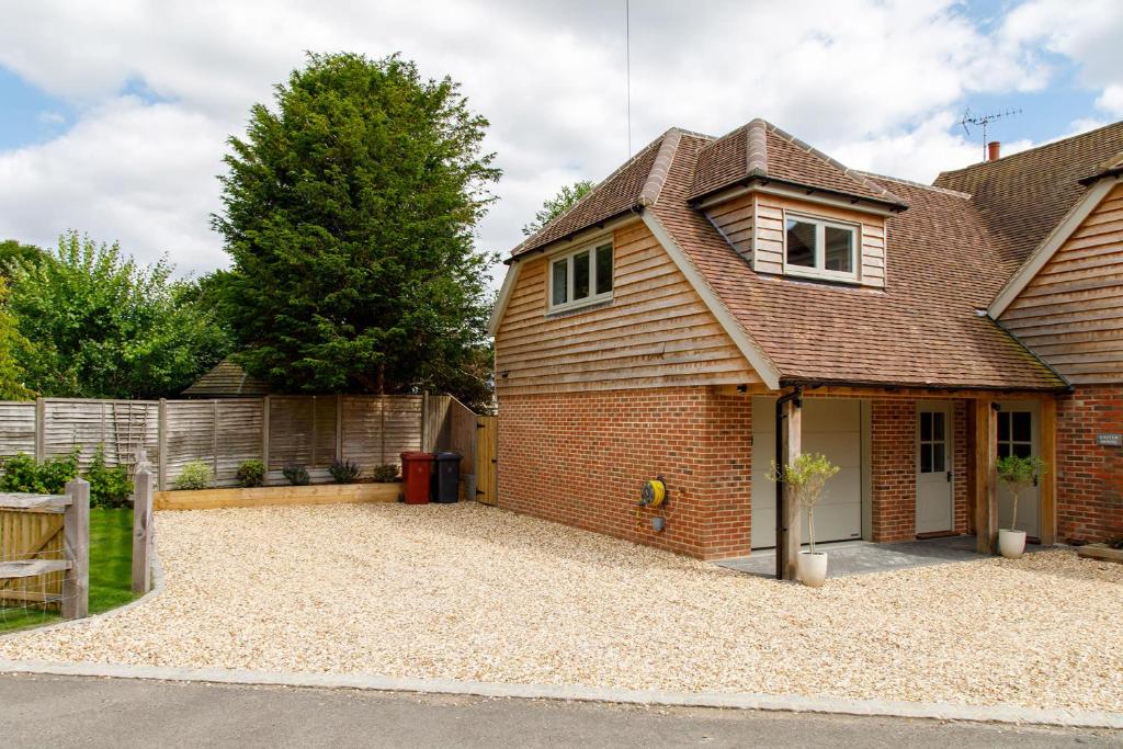 Stylish Self-contained Countryside Accommodation - Chichester