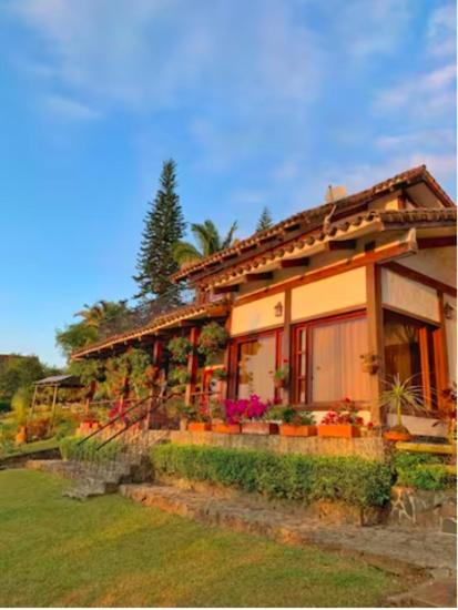 Restful Private Retreat In Dapa With Gardens - La Cumbre